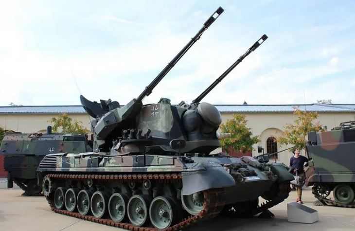 Quân sự thế giới hôm nay (26/6): Đức viện trợ 45 pháo tự hành Geopard và tên lửa phòng không cho Ukraine