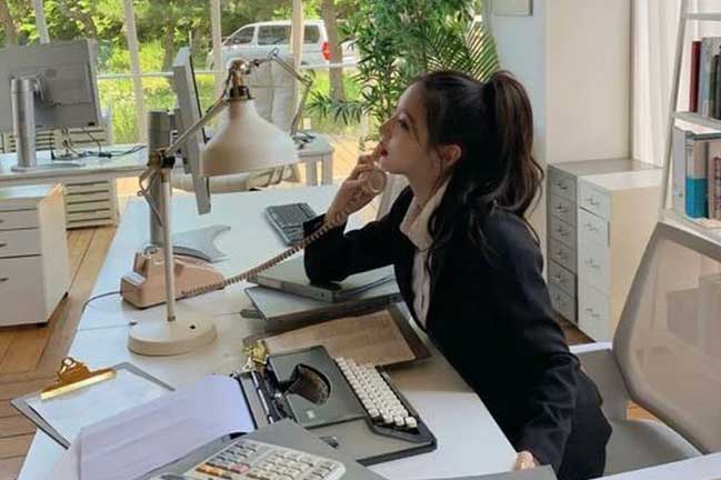 Suýt "gặp họa" vì đồng nghiệp thích "ngồi lê đôi mách"