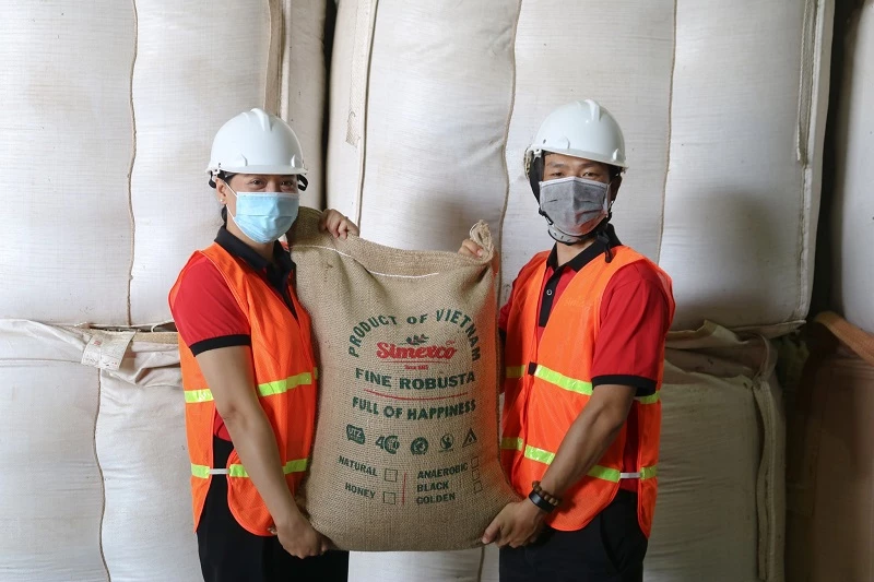 Simexco Daklak chuẩn bị xuất khẩu chính ngạch lô hàng nguyên container cà phê đặc sản cho thị trường Nhật Bản.