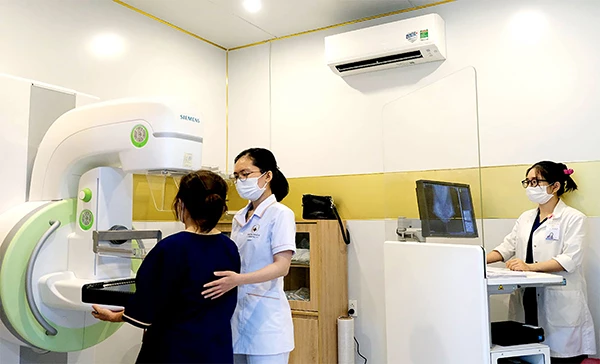 Trung tâm Vú kỹ thuật cao Thiện Nhân mong muốn đem đến các giải pháp y tế tiến bộ nhất trong tầm soát, phát hiện sớm ung thư vú, giúp chị em phụ nữ miền Trung - Tây Nguyên.