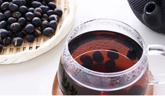 Cốc đỗ đen mát lạnh ngày hè ai cũng thích nhưng lại là 'thuốc độc' với những người sau