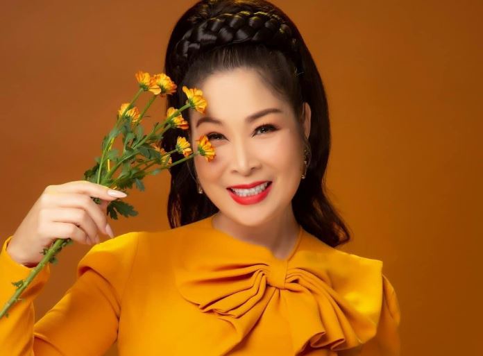 NSND Hồng Vân khiến dân tình trố mắt vì vẻ ngoài hậu giảm cân, 1 điểm trên cơ thể thay đổi rõ rệt