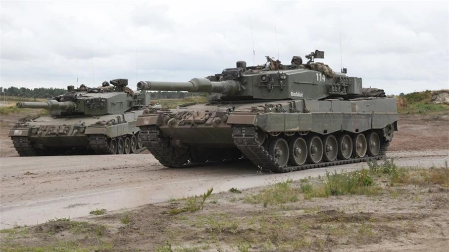 Leopard 2A4 của Đức dễ bị tấn công hơn so với T-54 ảnh 2