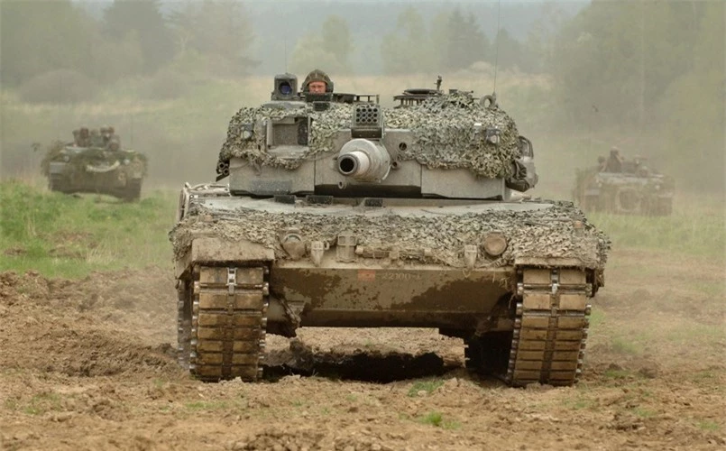 Leopard 2A4 của Đức dễ bị tấn công hơn so với T-54 ảnh 5