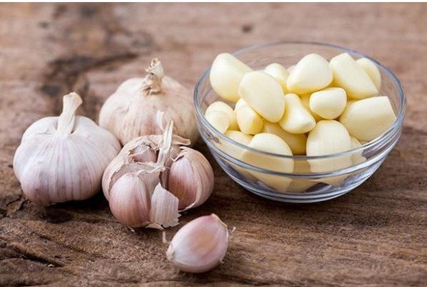 Ăn tỏi rất tốt nhưng nếu mắc những sai lầm này tỏi sẽ biến thành "thuốc độc"