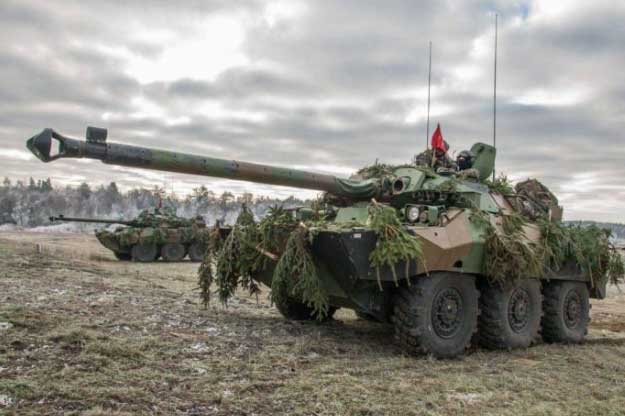 Binh sĩ Ukraine: Xe tăng AMX-10 Pháp mỏng và dễ bị xuyên thủng 