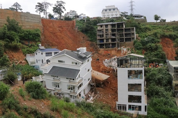 Tạm đình chỉ công tác Trưởng phòng Quản lý đô thị Đà Lạt