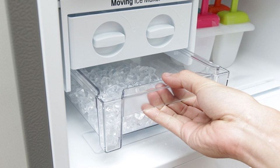 Những cách làm đá đông nhanh mà lại tiết kiệm tiền điện