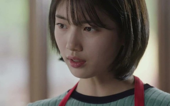 Mang gà đến nhà ngoại để liên hoan, chồng nói một câu khiến tôi ngại đỏ mặt trước anh chị em trong gia đình