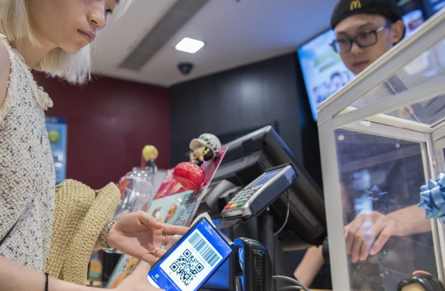 Thượng Hải tạo thuận lợi cho thanh toán điện tử quốc tế