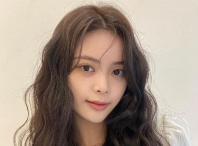 5 kiểu tóc xoăn hack nhan sắc tuyệt đối, mặt già đanh cũng hóa trẻ trung