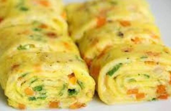 Rán trứng cho thêm vài giọt này trứng nở phồng, xốp, thơm ngon gấp đôi