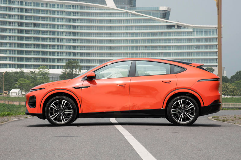 Xe điện đẹp long lanh, sạc 10 phút đi 300km, phạm vi hoạt động 700km, giá rẻ bất ngờ