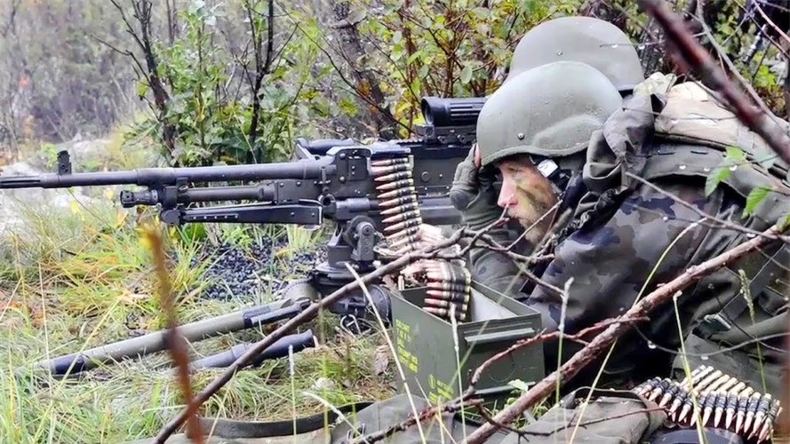 Quân đội Ukraine có súng máy FN MAG chuẩn NATO ảnh 8