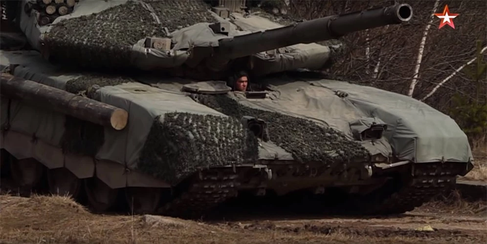 Xe tăng Nga nhận được 'áo choàng tàng hình' đặc biệt ảnh 2