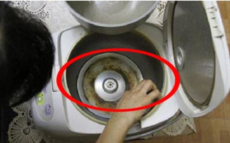 Trong nồi cơm điện có một vị trí quan trọng, nếu làm sạch thường xuyên sẽ giảm 1 nửa tiền điện