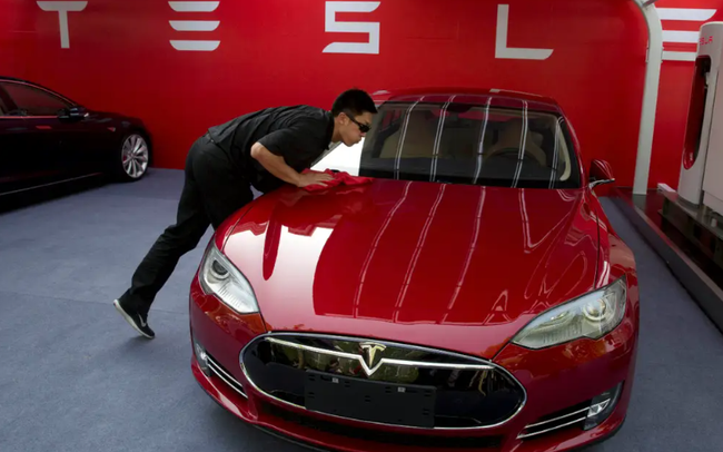 Tesla đạt doanh số xe cao kỷ lục