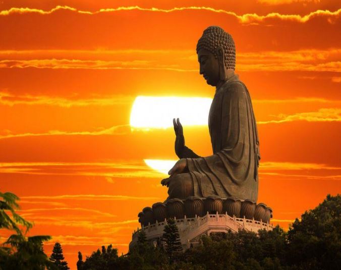 6 dấu hiệu của một người được Thần Phật che chở phúc dày, đức lớn