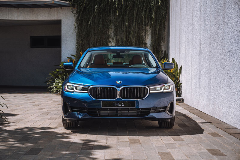 Bảng giá xe BMW tháng 7/2023: Ưu đãi 50% lệ phí trước bạ