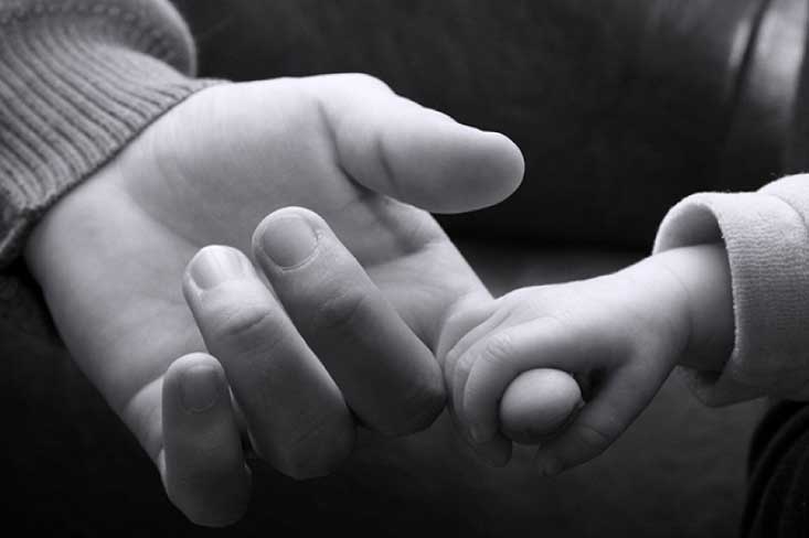 Tôi khóc ngon lành khi con riêng của chồng nói câu này