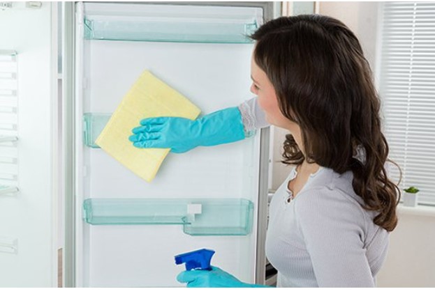 Tủ lạnh bị chảy nước đừng vội gọi thợ: Làm cách này sẽ khắc phục được ngay, không tốn kém