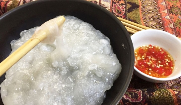 Cả tuổi thơ ùa về với món bột sắn chấm nước mắm của người Bình Định - 4