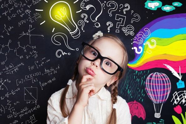 Trước 2 tuổi, trẻ có 5 hành vi này chứng tỏ chỉ số IQ rất cao