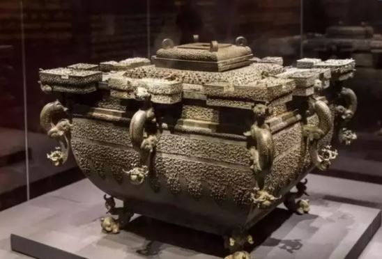 Tìm thấy “tủ lạnh” cách đây 2.500 năm, công nghệ hiện đại không thể tạo ra phiên bản