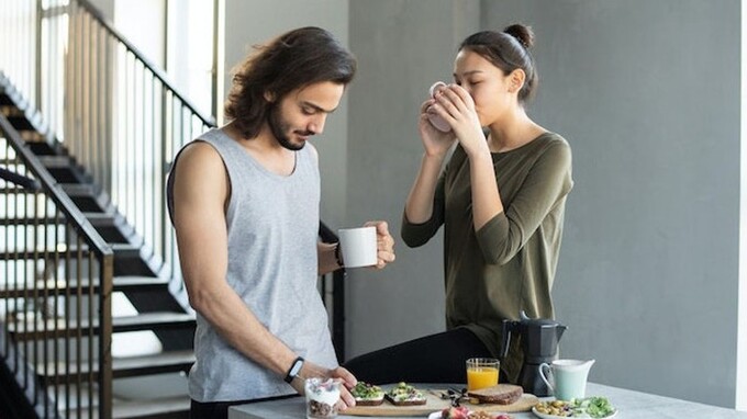 Lý do phụ nữ dễ phải lòng đàn ông biết nấu ăn