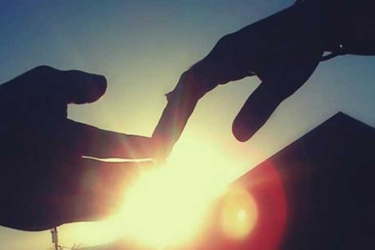 Chia tay, có nên “xin” lại 100 triệu đồng cho gia đình người yêu vay?