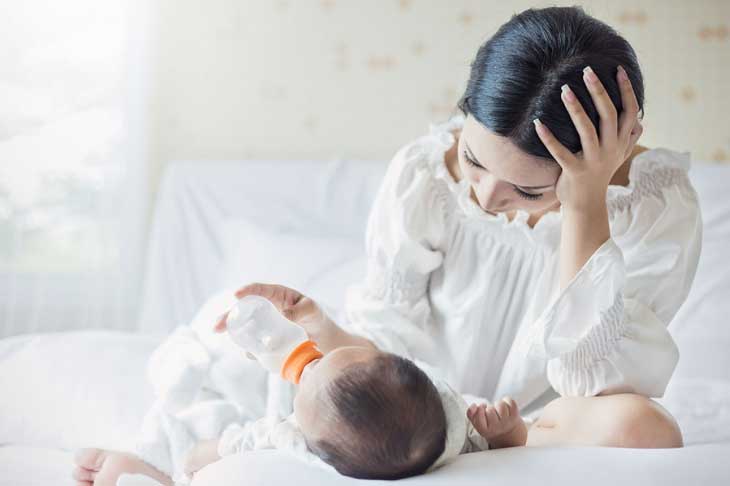 Vừa sinh con chưa đầy tháng tôi đã muốn ly hôn