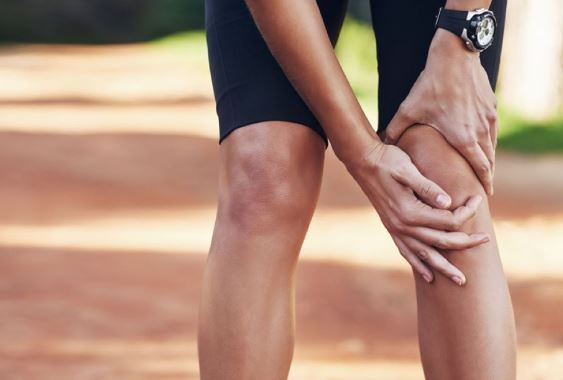 Những thói quen hằng ngày gây tổn hại đầu gối