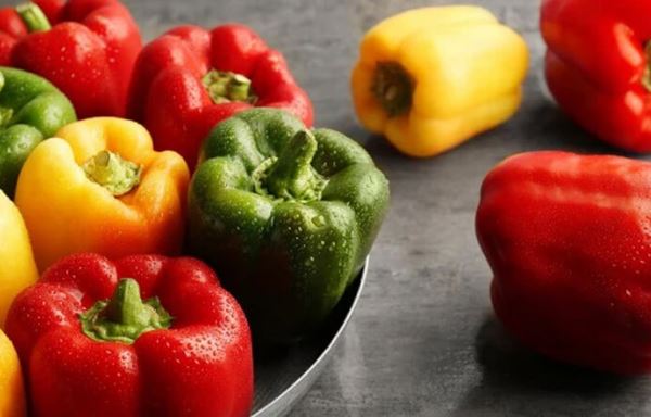 Ớt chuông mang đến nhiều công dụng cho sức khỏe nhưng không phải ai ăn cũng tốt