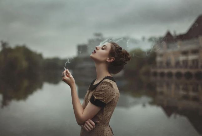 Phụ nữ có 3 nét tướng này kết hôn càng muộn hôn nhân càng hạnh phúc