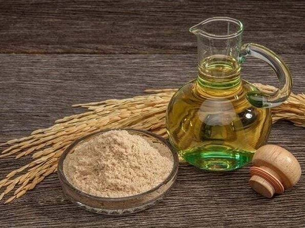 Mẹo tắm trắng rẻ và an toàn với cám gạo lần đầu tiết lộ