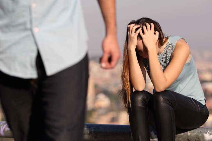 Giới thiệu người yêu với bạn thân, không ngờ được khuyên chia tay gấp