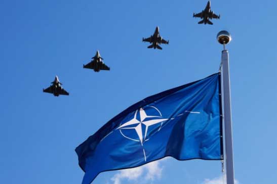 Chi tiêu quân sự của NATO gấp 24 lần so với Nga 