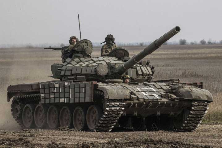 Ukraine sở hữu bao nhiêu xe tăng và thiết giáp trong cuộc đối đầu với Nga?