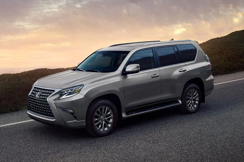 Lexus GX.