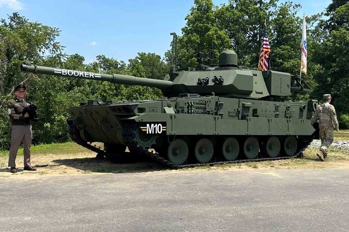 Kinh ngạc với mức giá xe tăng hạng nhẹ M10 Booker của Mỹ