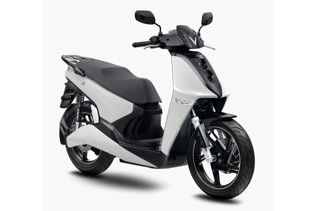 Bảng giá xe máy VinFast tháng 7/2023