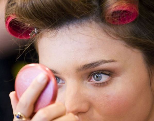 5 mẹo trang điểm cho dân văn phòng cực đẹp bạn nữ phải biết