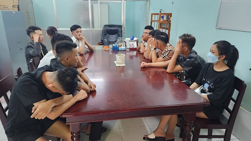 Hàng chục nam nữ thanh niên “bay lắc” trong khách sạn ở Kiên Giang

