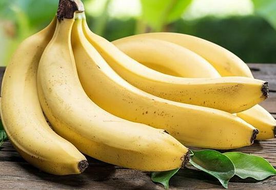 Người trồng chuối tiết lộ: Mua chuối nên chọn quả cong hay thẳng?