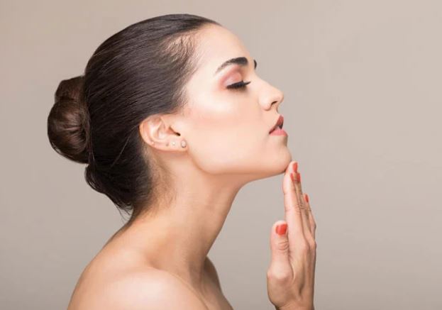 7 đặc điểm trên khuôn mặt phụ nữ có số giàu sang, phú quý: Bạn có mấy điểm?