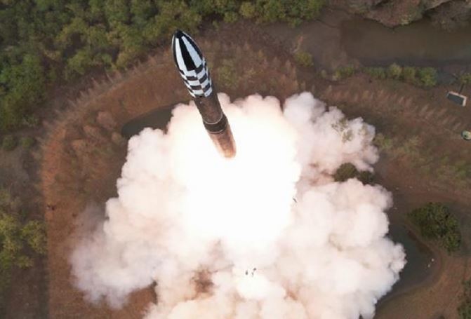 Quân sự thế giới hôm nay (13/7): Nga cáo buộc NATO kéo dài xung đột ở Ukraine, thúc đẩy “Chiến tranh Lạnh”