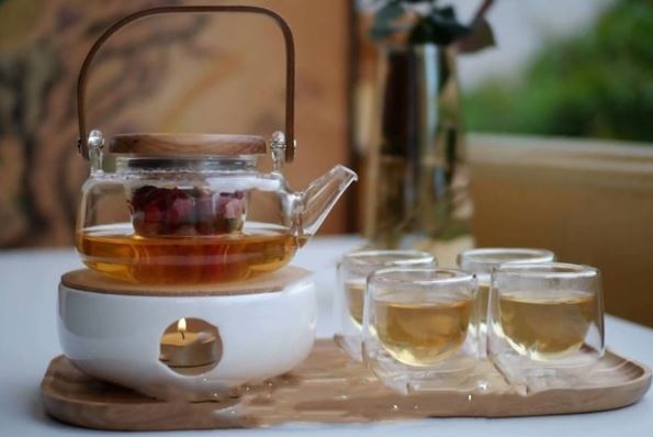 6 lý do nên uống trà ấm mỗi buổi sáng cực tốt cho sức khỏe