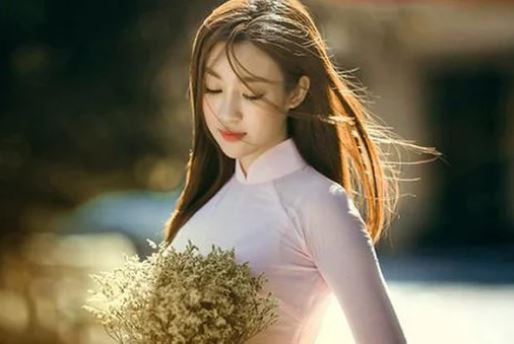 Phụ nữ sinh ngày Âm lịch này là hồng phúc của gia đình, giúp chồng đổi vận giàu sang