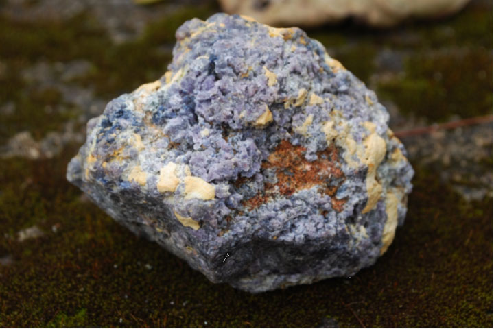 Đào giếng, công nhân đụng trúng 'tảng đá' trị giá hơn 2.300 tỷ đồng 