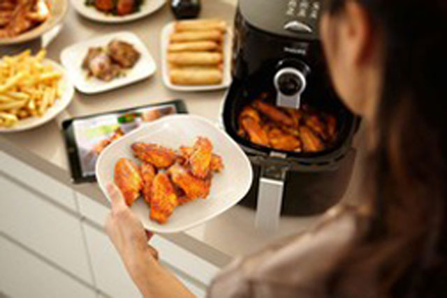 Tận dụng tối đa khả năng tiết kiệm điện của nồi chiên không dầu bằng 6 mẹo nhỏ